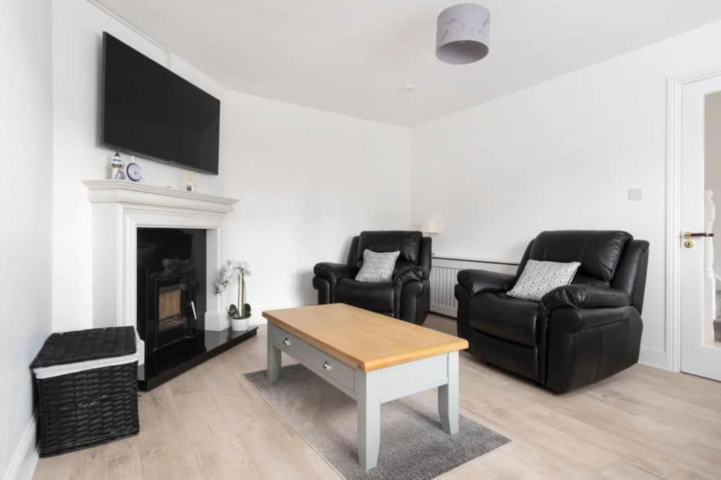 Modern Newly Refurbished House 10 Minute Walk From Lahinch Villa Buitenkant foto