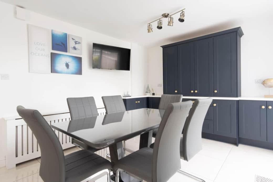 Modern Newly Refurbished House 10 Minute Walk From Lahinch Villa Buitenkant foto